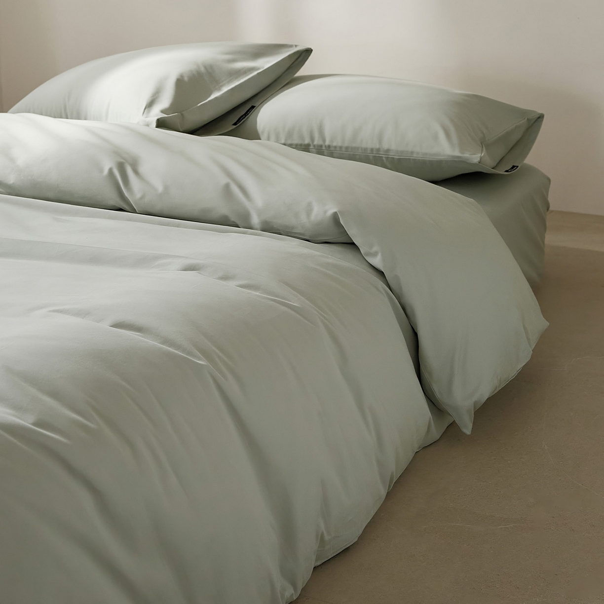 91家纺网 家纺一手货源 找家纺 EH家居 2025新款100S长绒棉小宽边磨毛四件套--云栖系列 晴空蓝