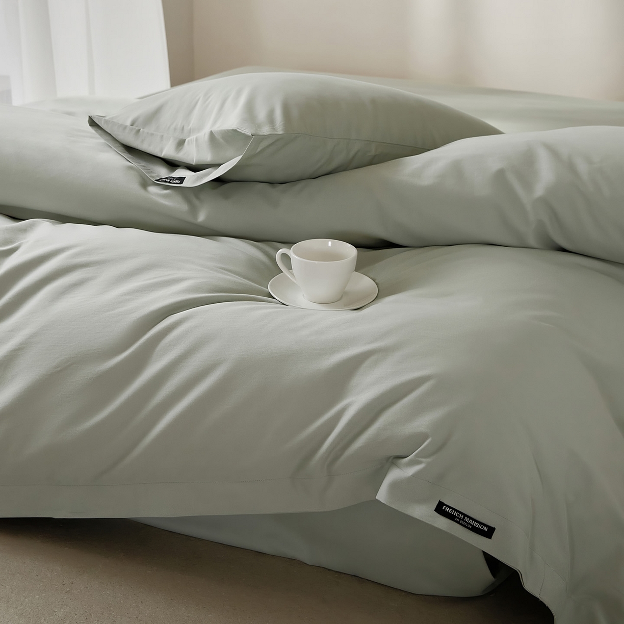 91家纺网 家纺一手货源 找家纺 EH家居 2025新款100S长绒棉小宽边磨毛四件套--云栖系列 晴空蓝