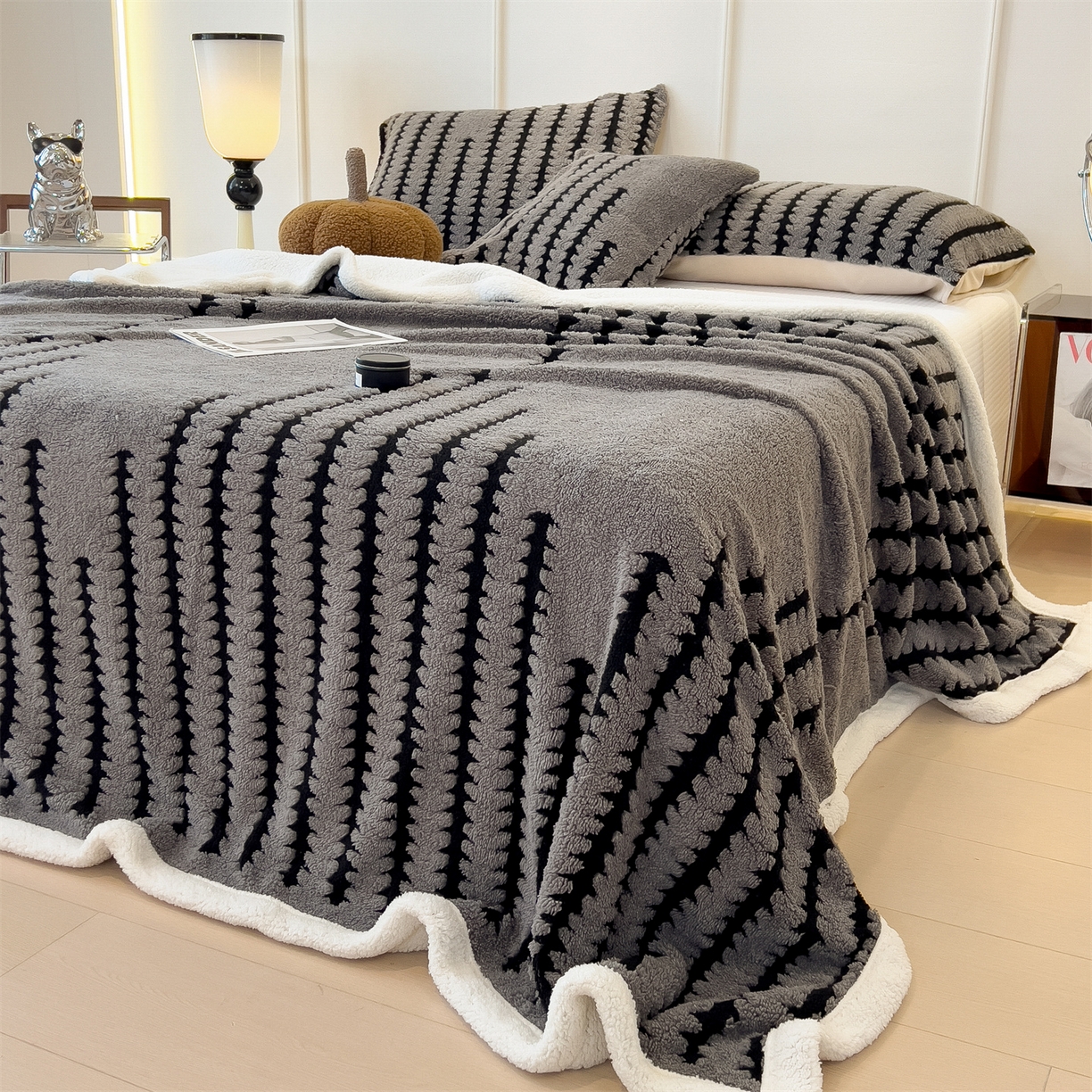 91家纺网 家纺一手货源 找家纺 亚龙工厂店 2025新款云杉绒加厚保暖多功能毛毯毯子 杉影毯 深灰