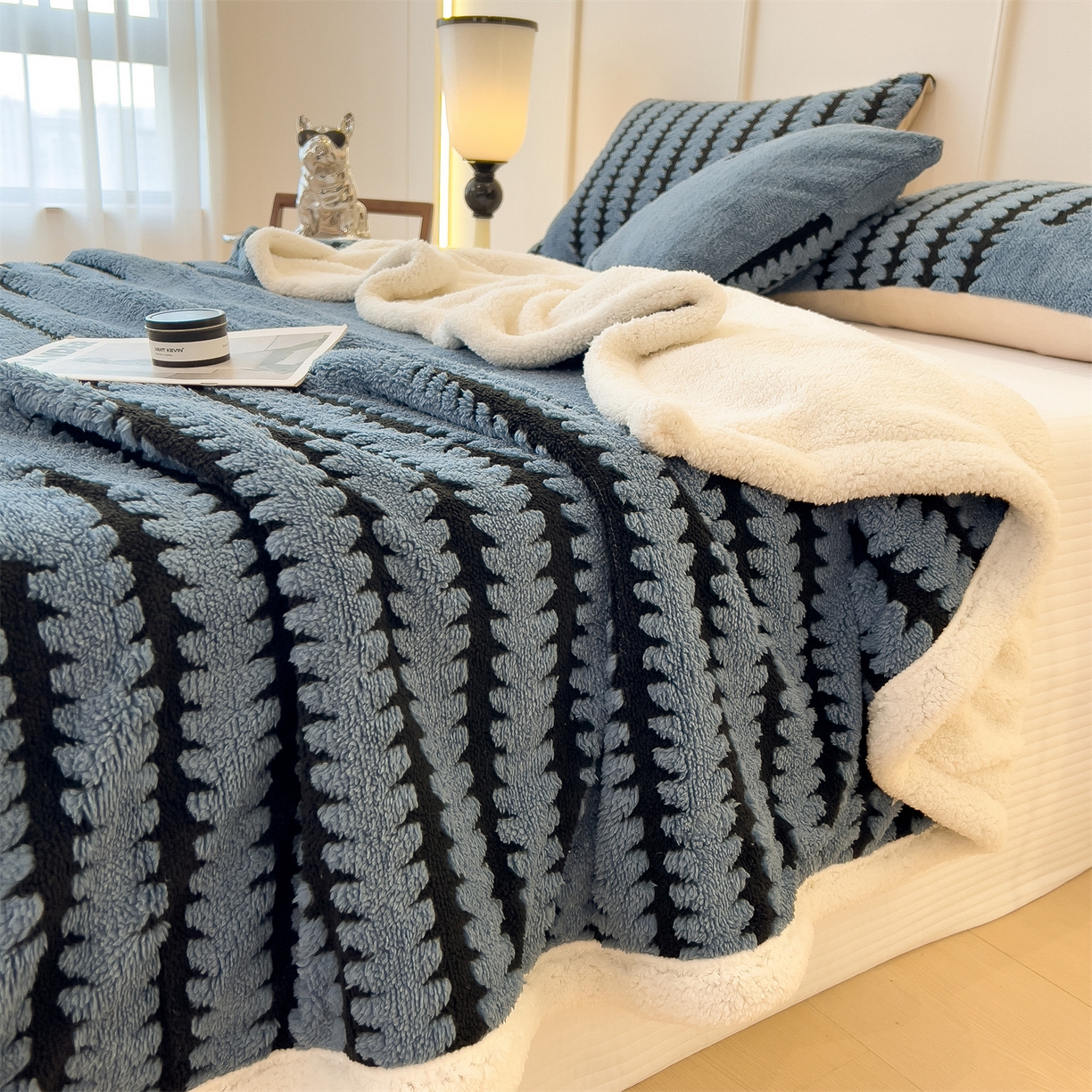 91家纺网 家纺一手货源 找家纺 亚龙工厂店 2025新款云杉绒加厚保暖多功能毛毯毯子 杉影毯 蓝