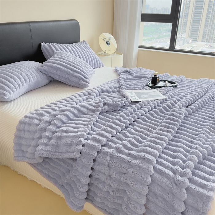 91家纺网 家纺一手货源 找家纺 亚龙工厂店 2025新款时尚活性抗静电兔绒毛毯毯子 兔毛紫