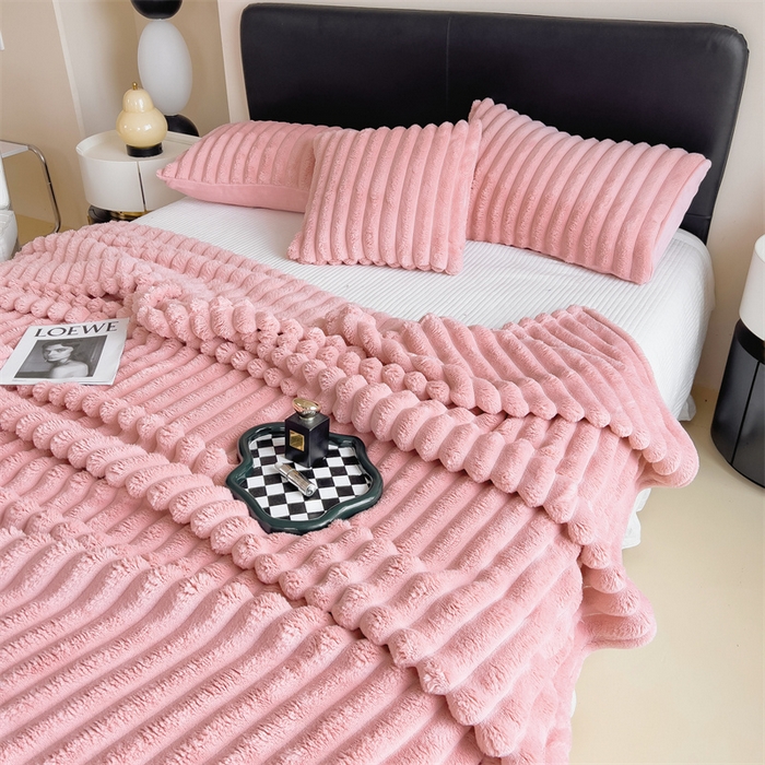 91家纺网 家纺一手货源 找家纺 亚龙工厂店 2025新款时尚活性抗静电兔绒毛毯毯子 兔毛粉