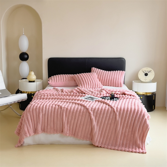 91家纺网 家纺一手货源 找家纺 亚龙工厂店 2025新款时尚活性抗静电兔绒毛毯毯子 兔毛粉