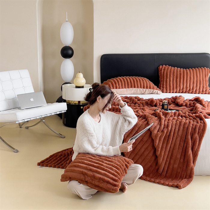 91家纺网 家纺一手货源 找家纺 亚龙工厂店 2025新款时尚活性抗静电兔绒毛毯毯子 兔毛焦糖