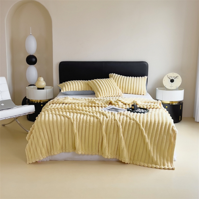 91家纺网 家纺一手货源 找家纺 亚龙工厂店 2025新款时尚活性抗静电兔绒毛毯毯子 兔毛奶黄