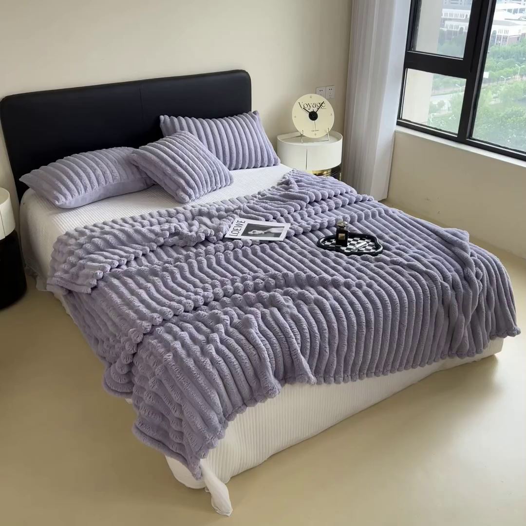 91家纺网 家纺一手货源 找家纺 亚龙工厂店 2025新款时尚活性抗静电兔绒毛毯毯子 兔毛紫