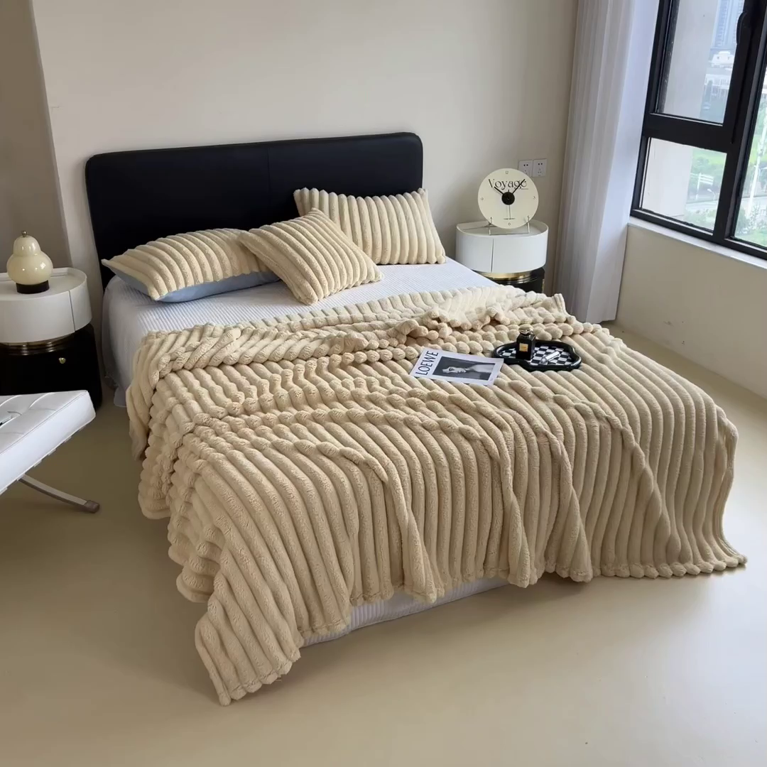 91家纺网 家纺一手货源 找家纺 亚龙工厂店 2025新款时尚活性抗静电兔绒毛毯毯子 兔毛奶黄