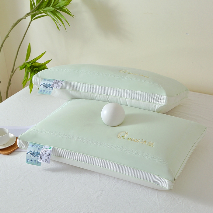 91家纺网 家纺一手货源 找家纺 十仟家纺 2025新款亲肤柔软凉感冰丝枕零度冰丝乳胶枕 零度冰丝乳胶枕-浅绿