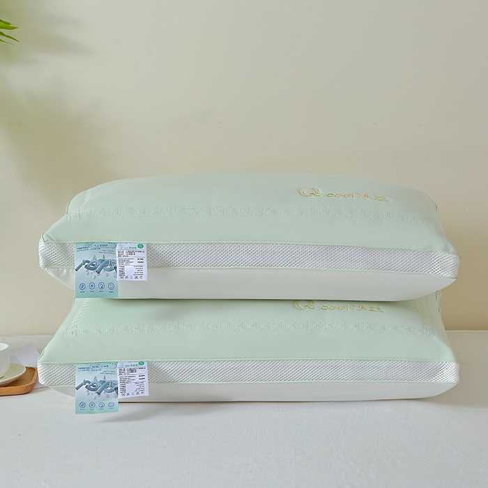 91家纺网 家纺一手货源 找家纺 十仟家纺 2025新款亲肤柔软凉感冰丝枕零度冰丝乳胶枕 零度冰丝乳胶枕-浅绿
