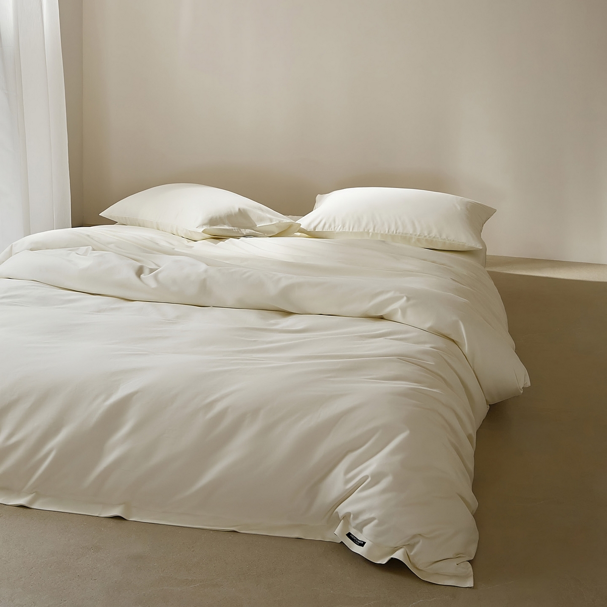 91家纺网 家纺一手货源 找家纺 EH家居 2025新款100S长绒棉小宽边磨毛四件套--云栖系列 柔雾白