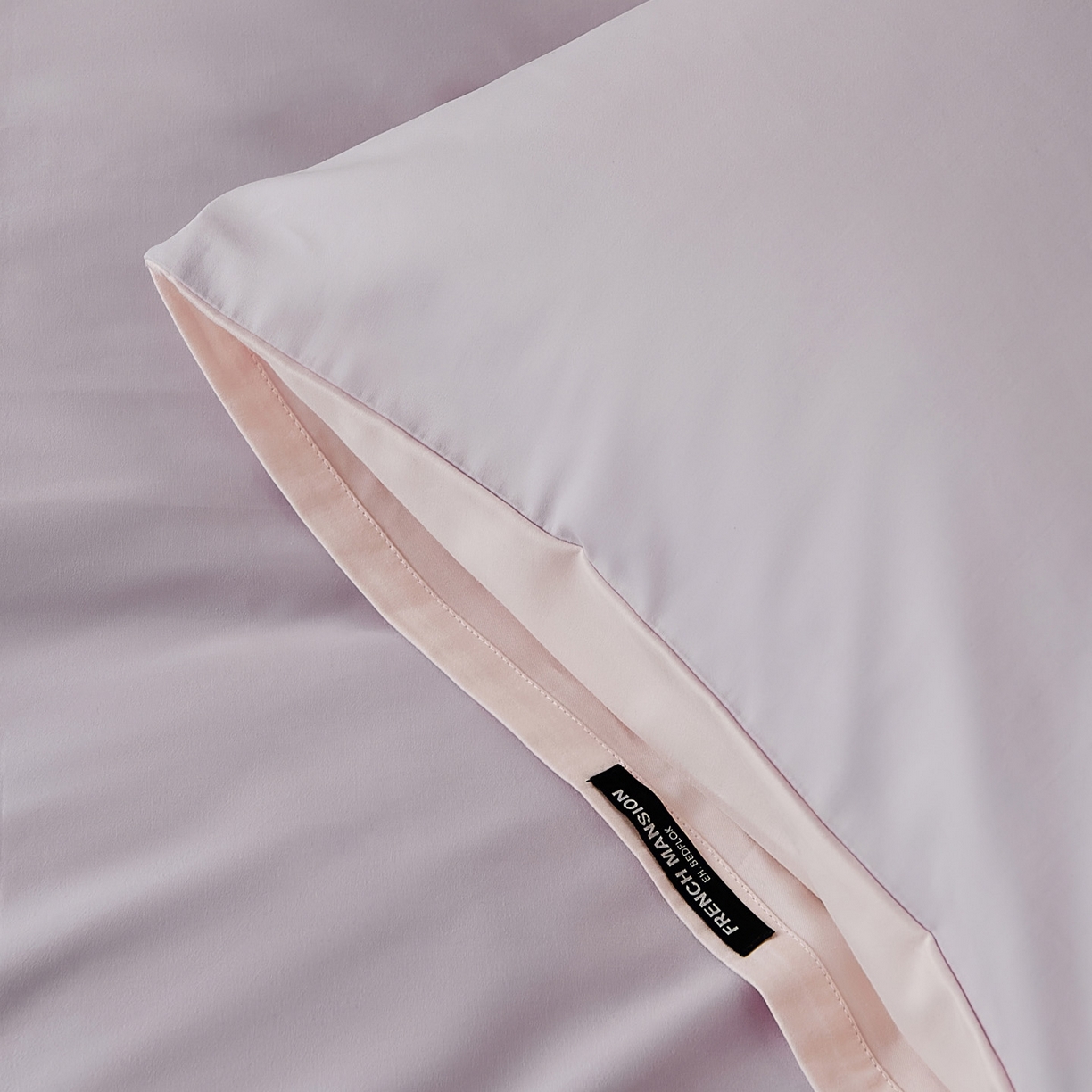 91家纺网 家纺一手货源 找家纺 EH家居 2025新款100S长绒棉小宽边磨毛四件套--云栖系列 丁香粉紫