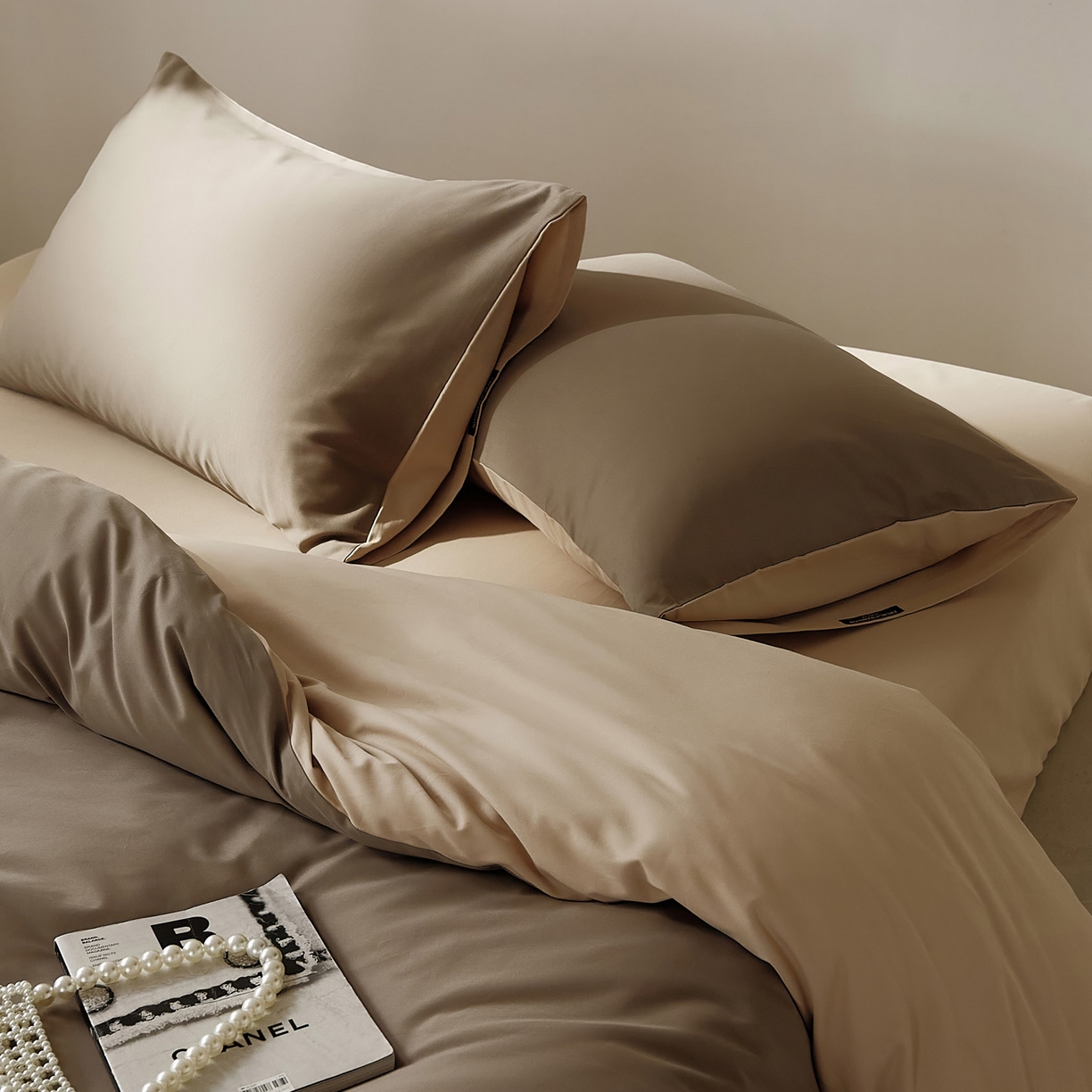 91家纺网 家纺一手货源 找家纺 EH家居 2025新款100S长绒棉小宽边磨毛四件套--云栖系列 摩卡慕斯