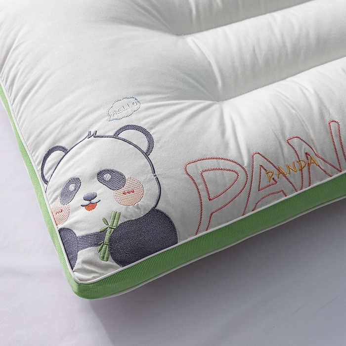 91家纺网 家纺一手货源 找家纺 十仟家纺 2025新款萌熊定型枕枕头枕芯 绿色48*74cm