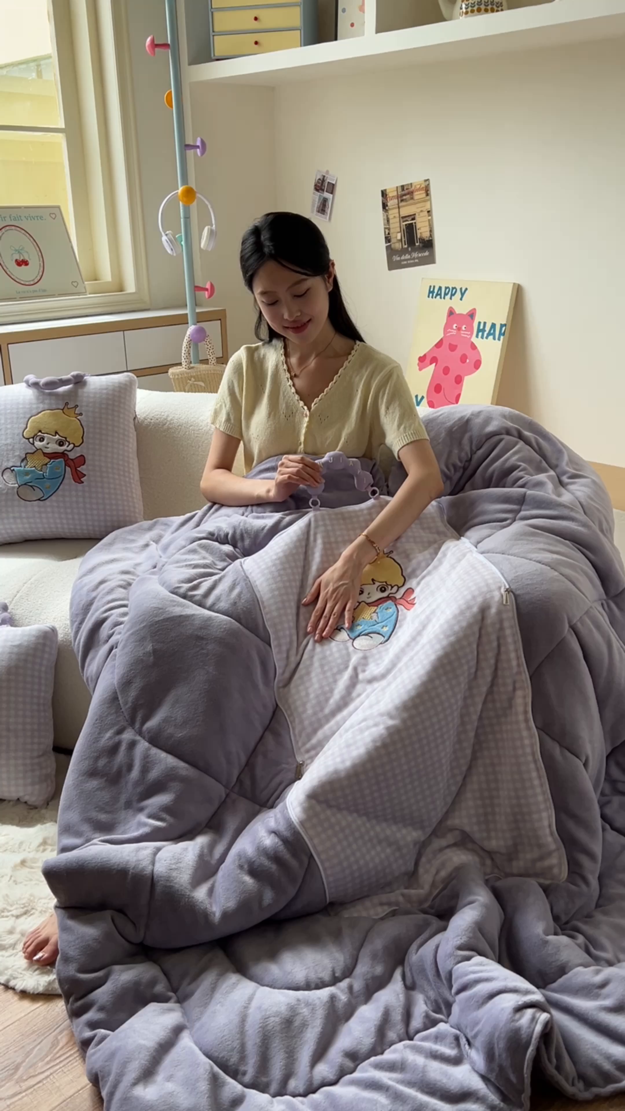 91家纺网 家纺一手货源 找家纺 番茄+ 2025新款加厚牛奶绒小王子抱枕 格子紫