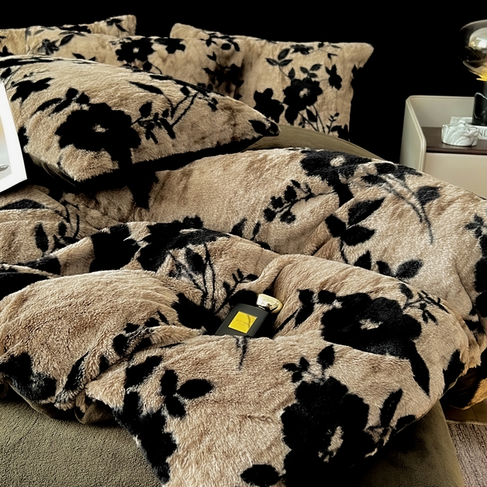 91家纺网 家纺一手货源 找家纺 （总）米可 2025新款美拉德高克重兔毛绒牛奶绒四件套