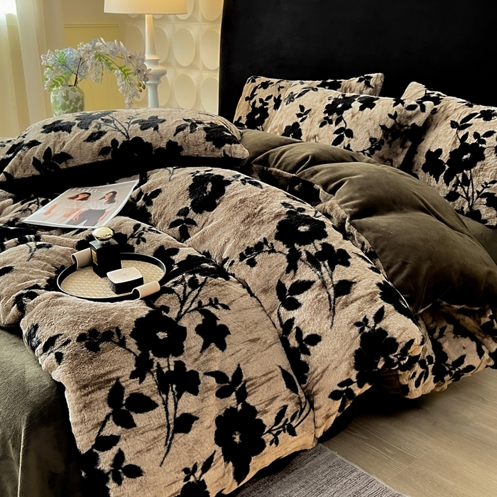 91家纺网 家纺一手货源 找家纺 （总）米可 2025新款美拉德高克重兔毛绒牛奶绒四件套