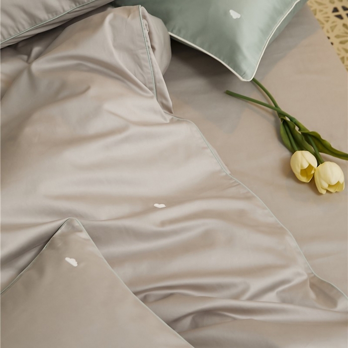 91家纺网 家纺一手货源 找家纺 新款100S长绒棉四件套-云享系列 薄雾灰