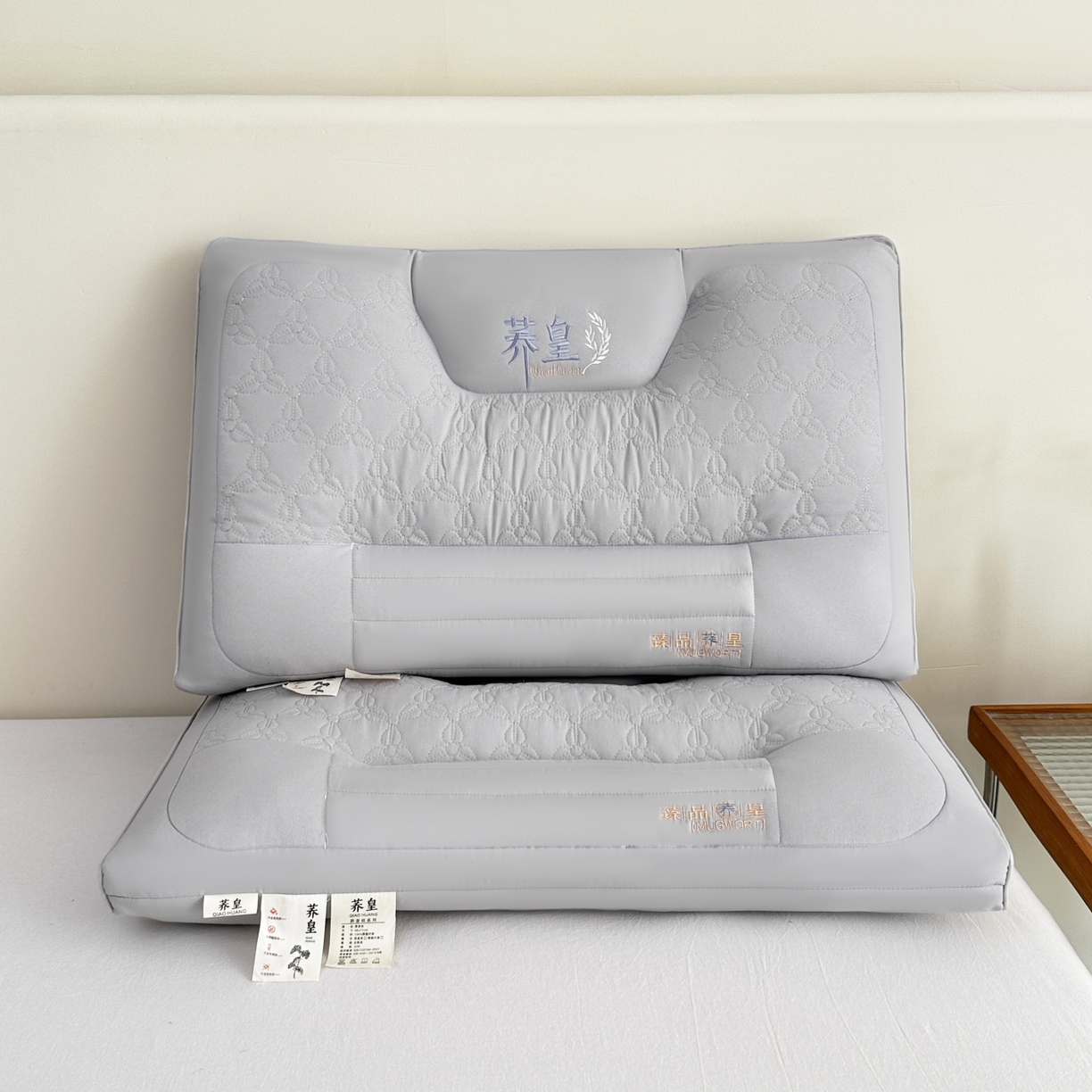 91家纺网 家纺一手货源 找家纺 十仟家纺 2025新款亲肤荞皇枕头枕芯 灰色