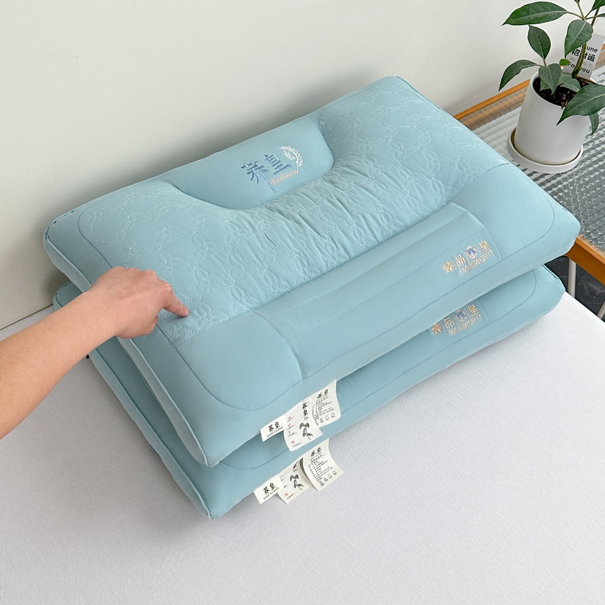 91家纺网 家纺一手货源 找家纺 十仟家纺 2025新款亲肤荞皇枕头枕芯 绿色