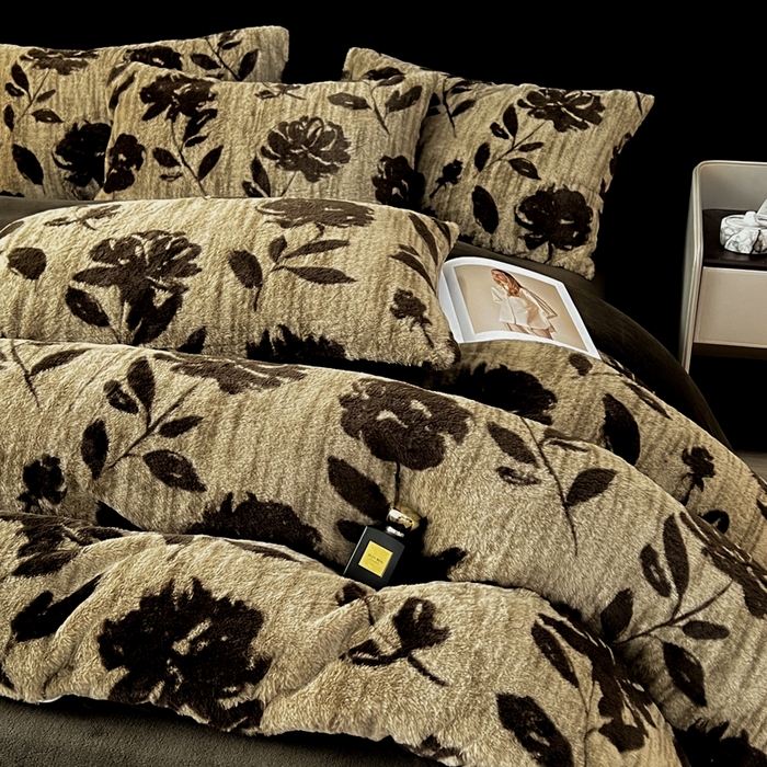 91家纺网 家纺一手货源 找家纺 米可 2025新款美拉德高克重兔毛绒牛奶绒四件套 花海