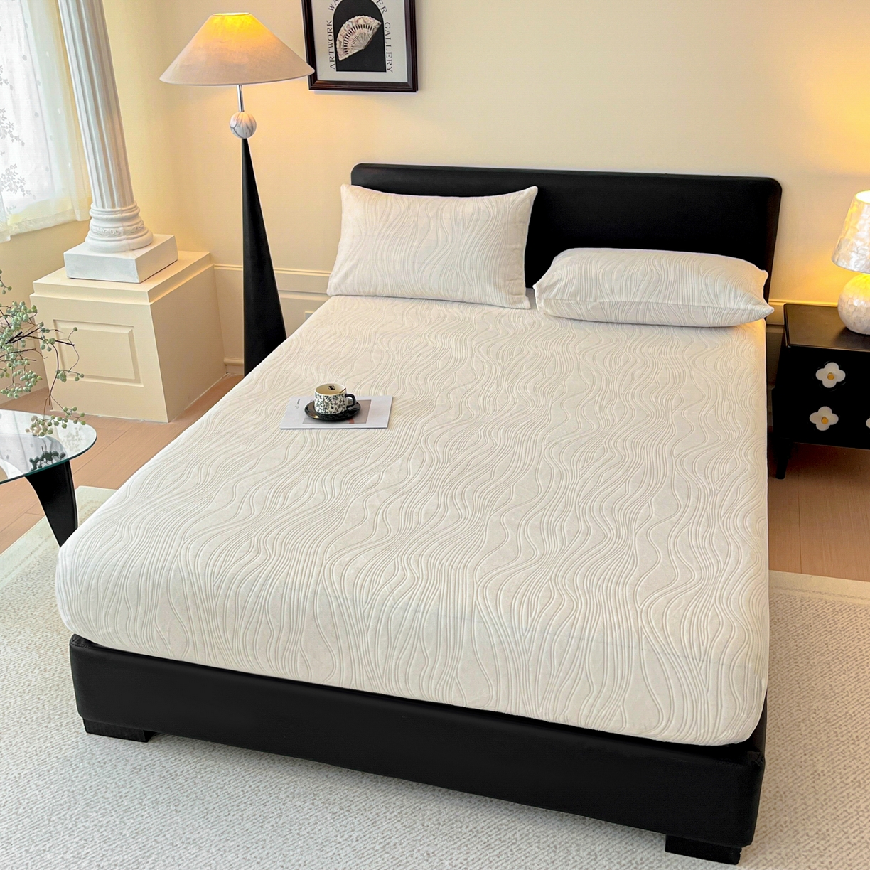 91家纺网 家纺一手货源 找家纺 蓝极人 2025新款烂花牛奶绒床笠 烂花床笠-米白