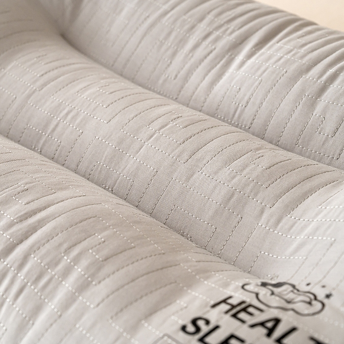 91家纺网 家纺一手货源 找家纺 十仟家纺 2025新款纯棉双面绗缝护颈枕枕头枕芯 中枕