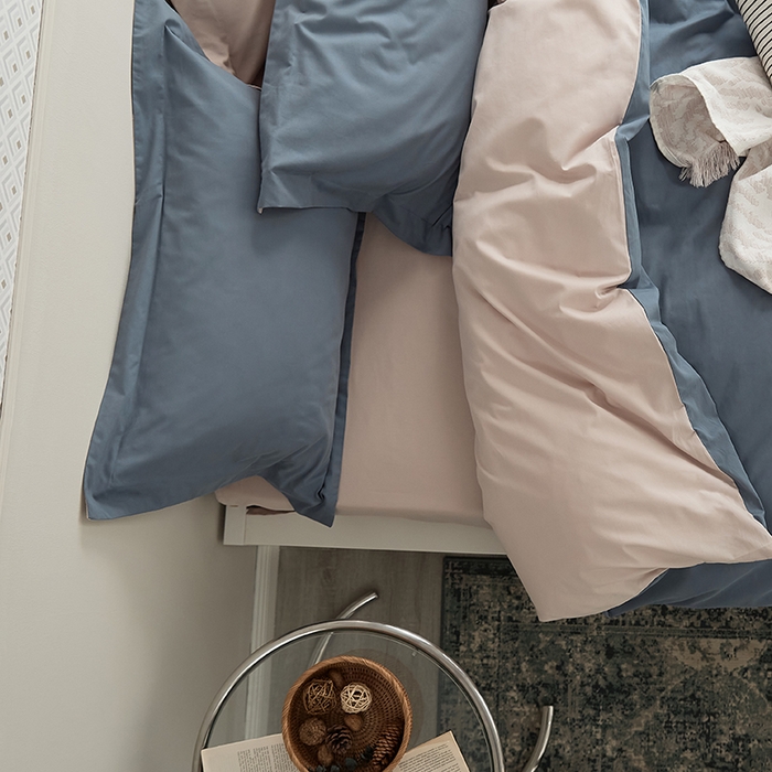 91家纺网 家纺一手货源 找家纺 新款加厚磨毛四件套千草蓝-淡妃粉