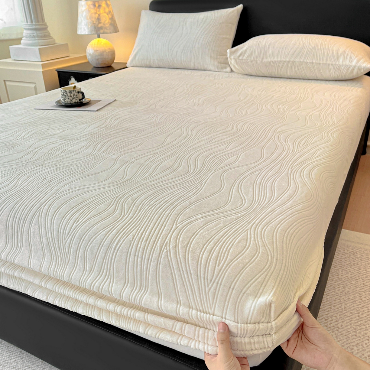 91家纺网 家纺一手货源 找家纺 （总）酱子 2025新款烂花牛奶绒床笠