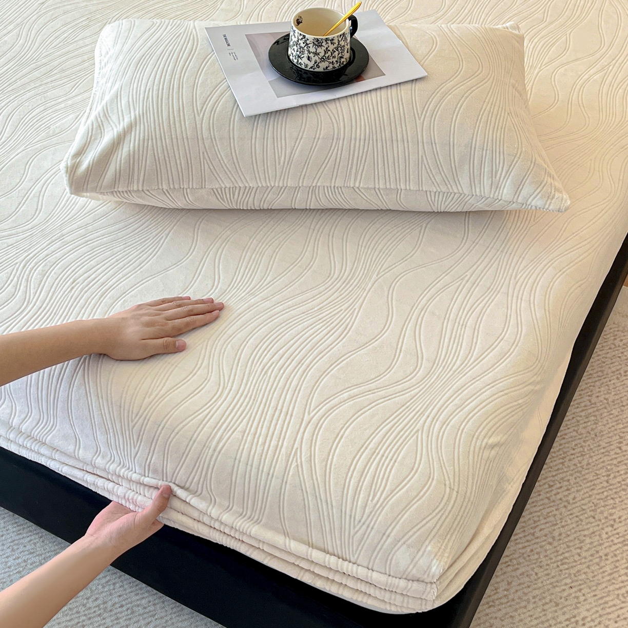 91家纺网 家纺一手货源 找家纺 （总）酱子 2025新款烂花牛奶绒床笠