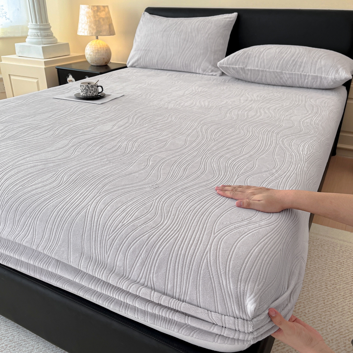 酱子 2025新款烂花牛奶绒床笠 烂花床笠-米灰