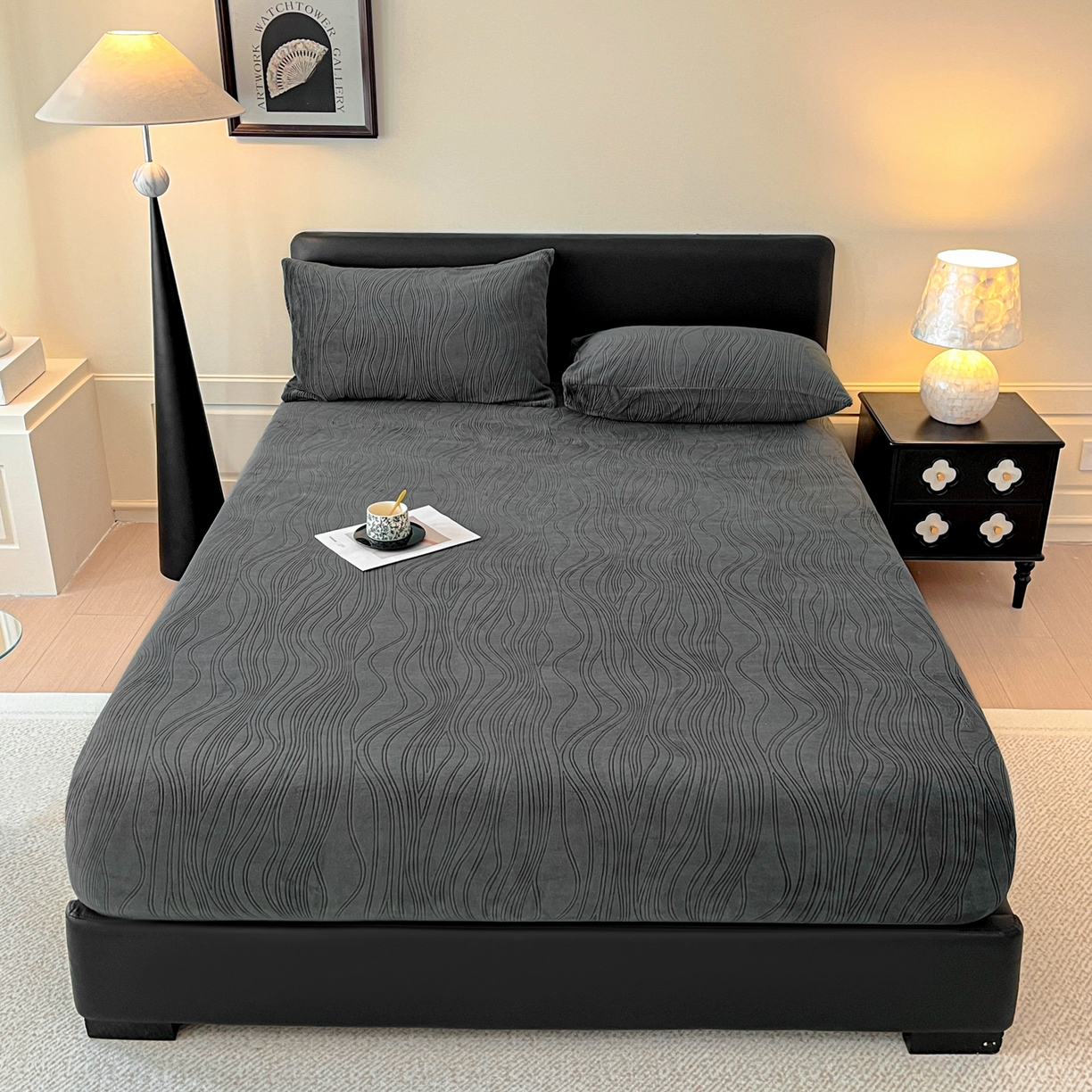 91家纺网 家纺一手货源 找家纺 酱子 2025新款烂花牛奶绒床笠 烂花床笠-深灰