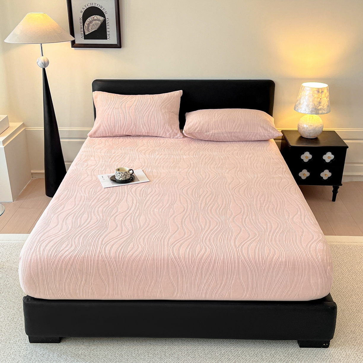 91家纺网 家纺一手货源 找家纺 酱子 2025新款烂花牛奶绒床笠 烂花床笠-桃粉