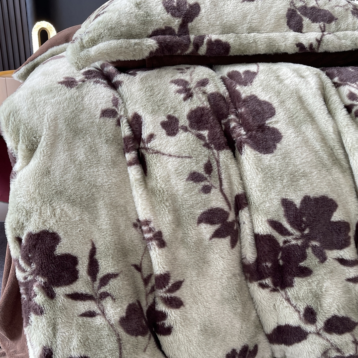 91家纺网 家纺一手货源 找家纺 莱豫家纺 2025新款秋冬加厚皮草级兔绒加牛奶绒四件套 贝莉