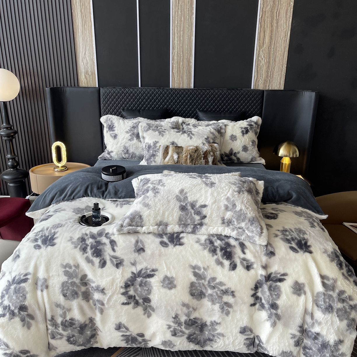 91家纺网 家纺一手货源 找家纺 莱豫家纺 2025新款秋冬加厚皮草级兔绒加牛奶绒四件套 罗杰