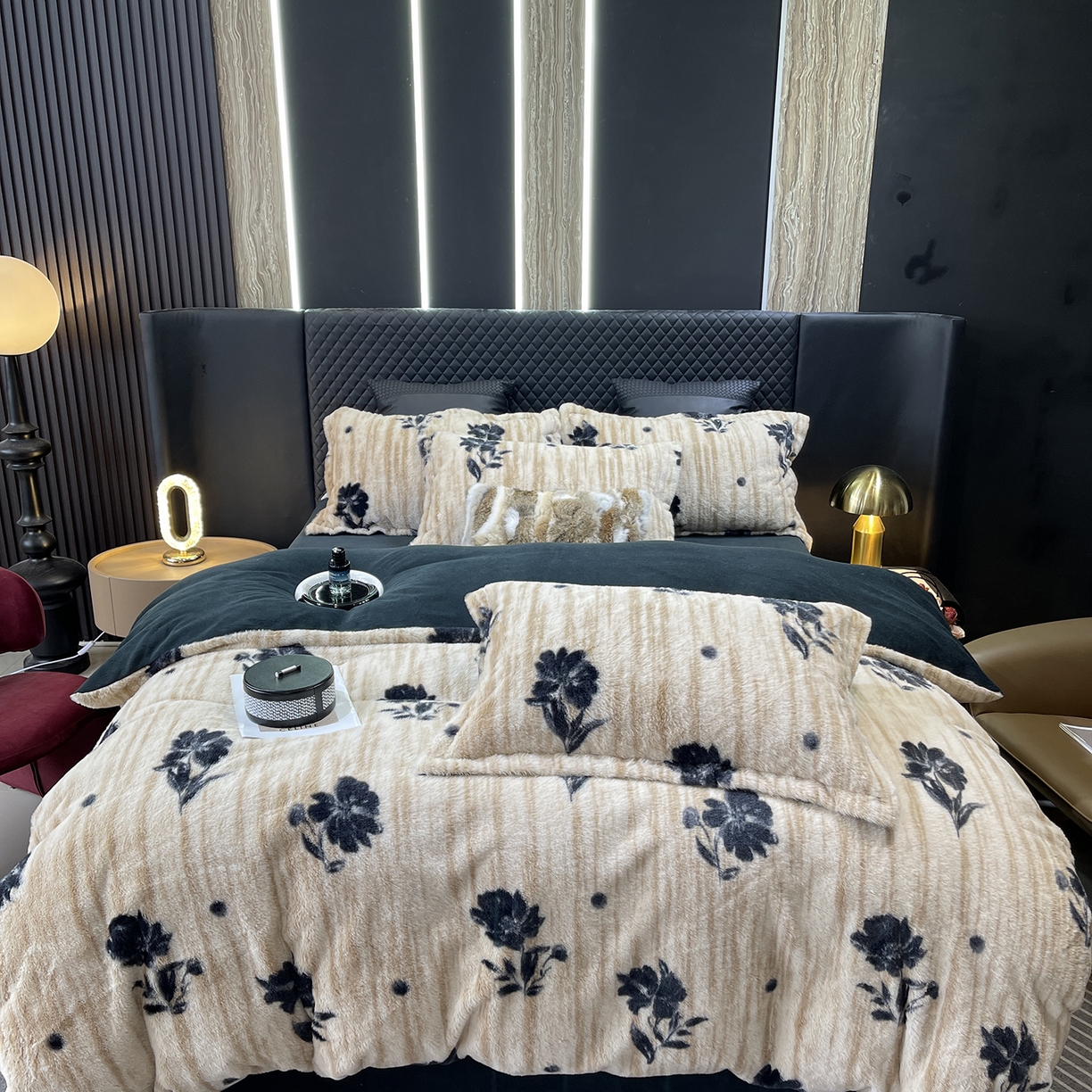 91家纺网 家纺一手货源 找家纺 莱豫家纺 2025新款秋冬加厚皮草级兔绒加牛奶绒四件套 沐瑶