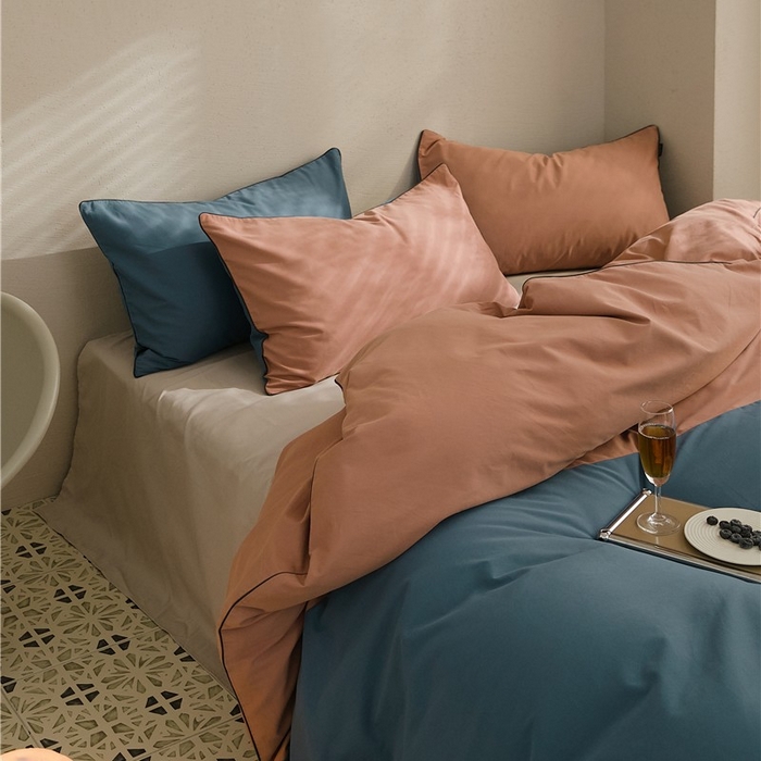 91家纺网 家纺一手货源 找家纺 新款100S磨毛半拼玩乐系列四件套 朱红-苍苍蓝