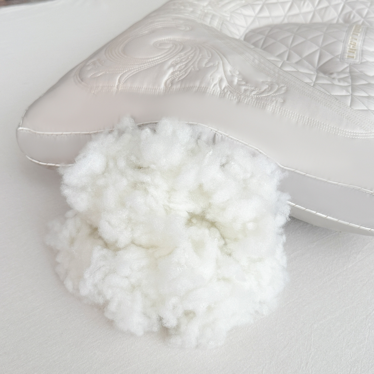 91家纺网 家纺一手货源 找家纺 十仟家纺 2025新款家用护颈椎助睡眠枕芯成人学生宿舍记忆枕枕头 灰色