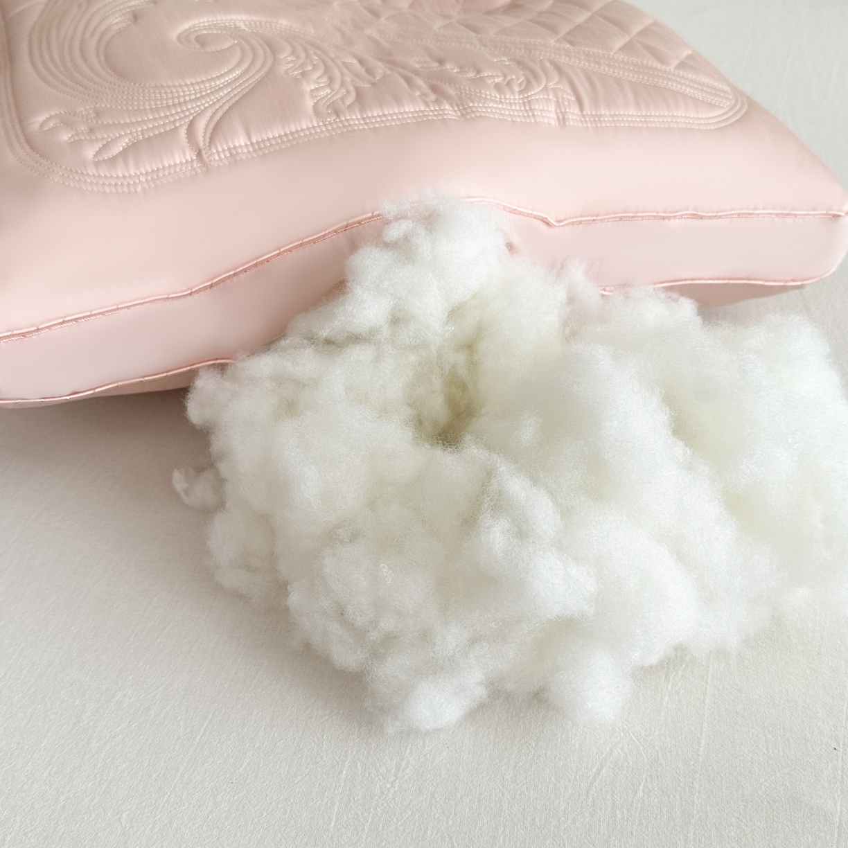 91家纺网 家纺一手货源 找家纺 （总）十仟家纺 2025新款家用护颈椎助睡眠枕芯成人学生宿舍记忆枕枕头