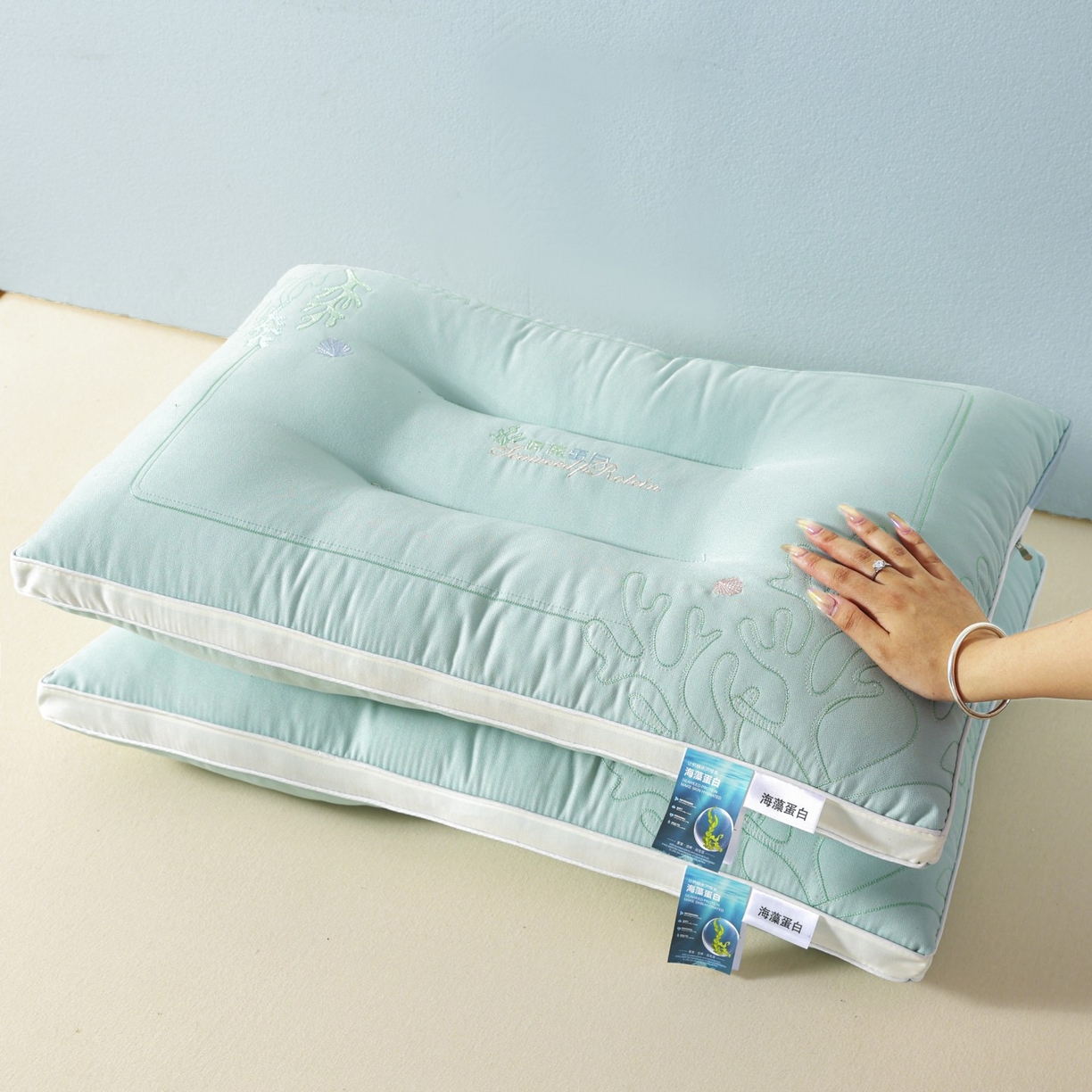 91家纺网 家纺一手货源 找家纺 （总）十仟家纺 2025新款刺绣款超柔软枕头枕芯家用单个成人护颈椎助深度睡眠枕芯