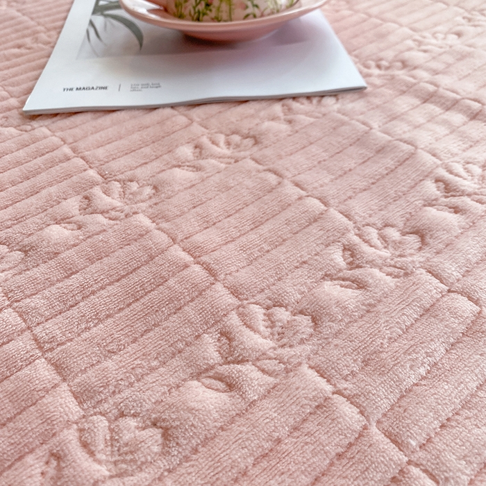 91家纺网 家纺一手货源 找家纺 青竹苑 2025新款韩版全消光烂花牛奶绒床盖四件套 蝴蝶-粉玉