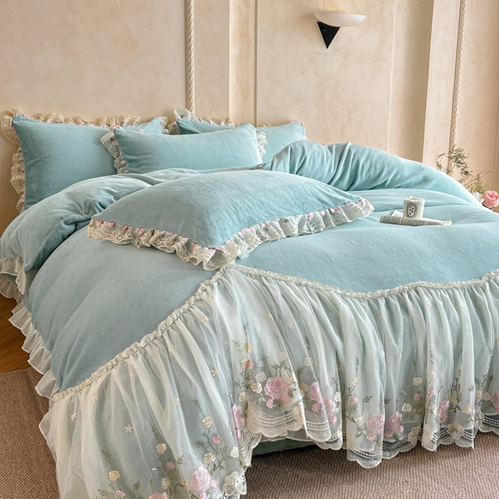 绒掌柜 （总）2025新款消光级牛奶绒婴儿绒刺绣花边工艺款四件套（品质含买家秀）—巴黎系列 天水蓝