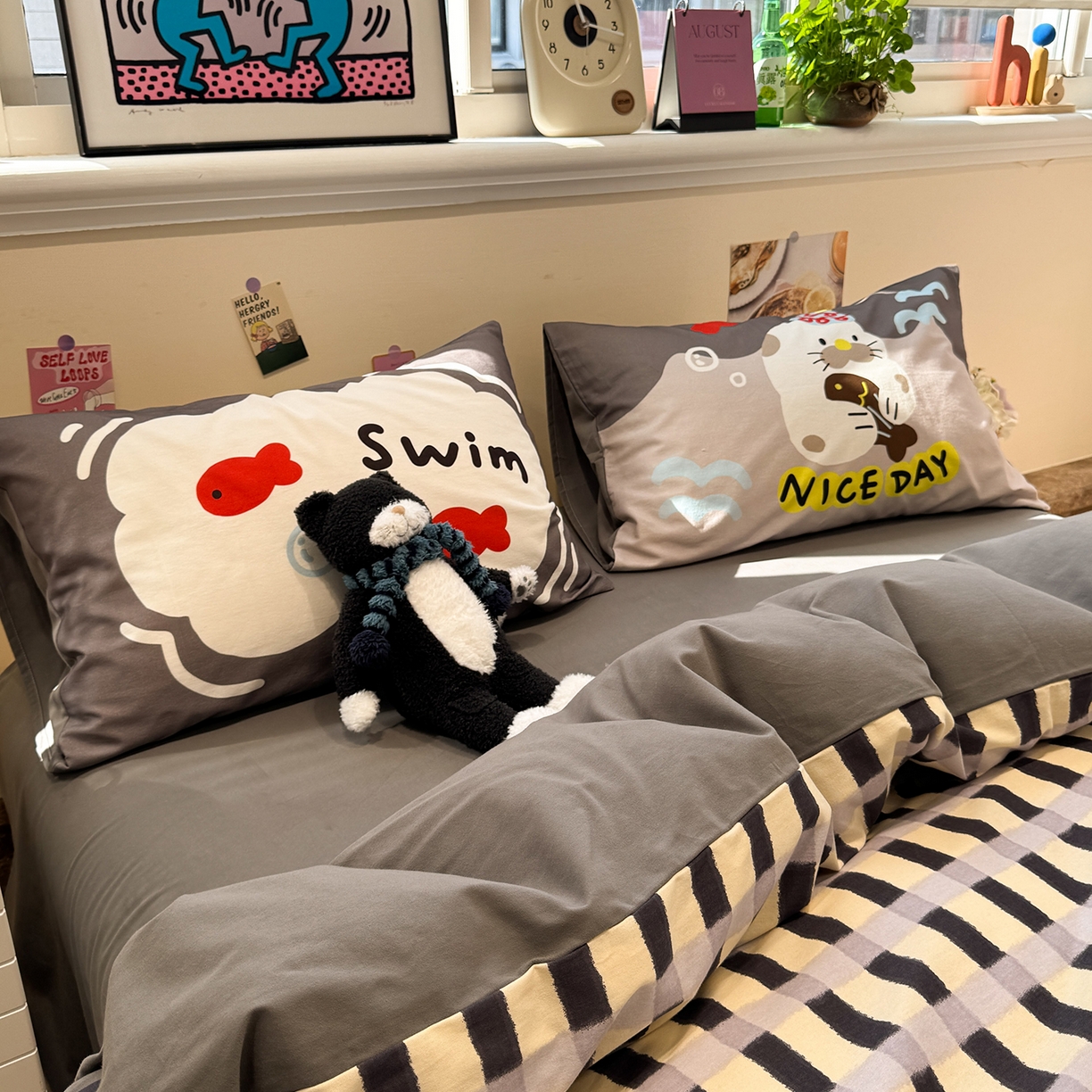 91家纺网 家纺一手货源 找家纺 （总）珺柔家纺 2025新款数码印花枕套全棉磨毛毛巾绣卡通四件套