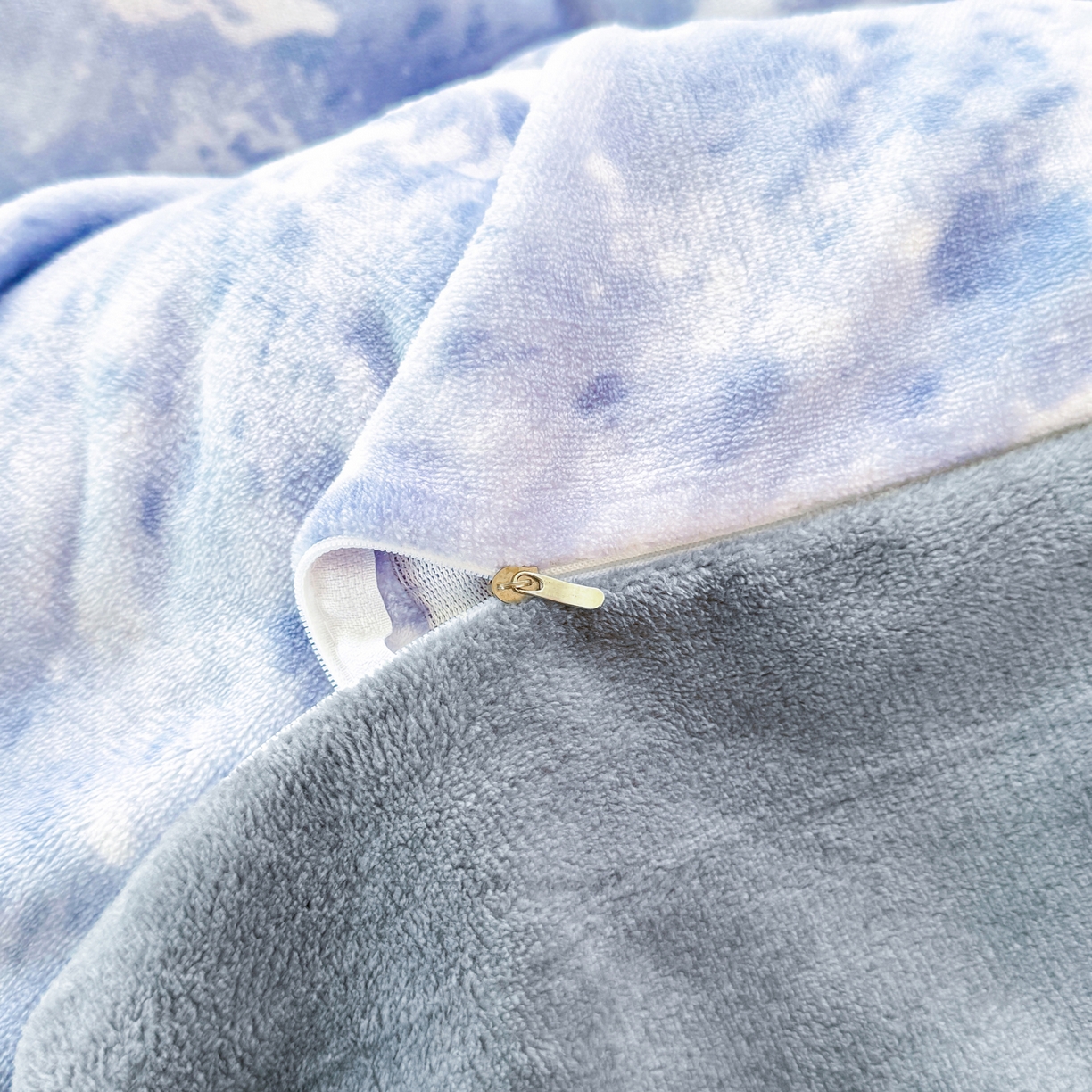 91家纺网 家纺一手货源 找家纺 肖恩毯业 2025新款印花牛奶绒四件套 江南