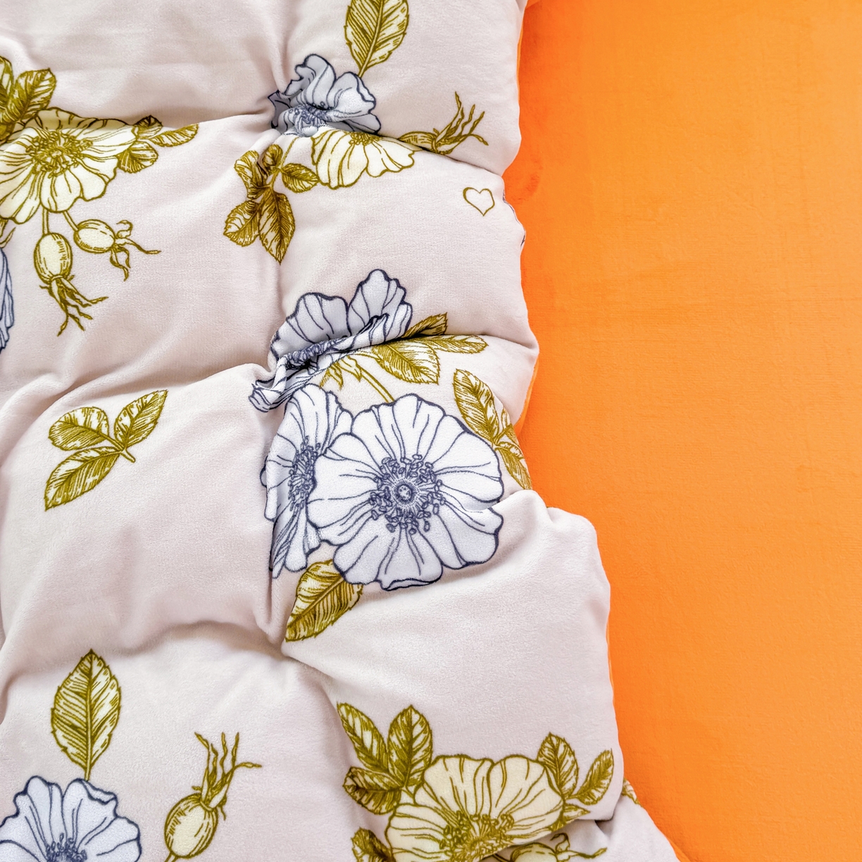 91家纺网 家纺一手货源 找家纺 肖恩毯业 2025新款印花牛奶绒四件套 琉璃