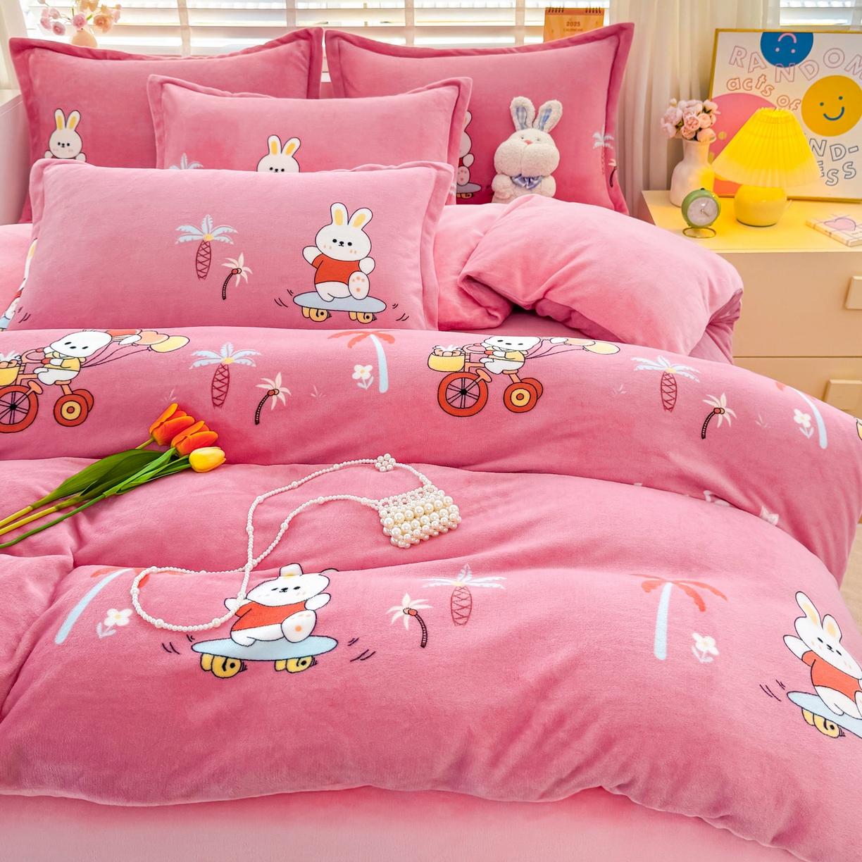 91家纺网 家纺一手货源 找家纺 肖恩毯业 2025新款印花牛奶绒四件套 萌宠