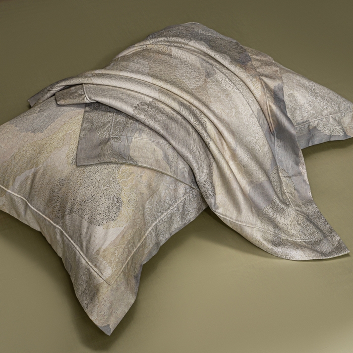 91家纺网 家纺一手货源 找家纺 梵克保罗 2025秋冬新款银丝提花加数码印花四件套 夏洛特--绿