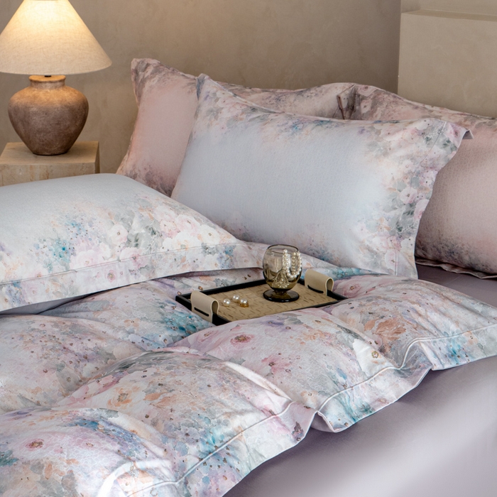 91家纺网 家纺一手货源 找家纺 梵克保罗 2025秋冬新款银丝提花加数码印花四件套 安娜-紫丁香