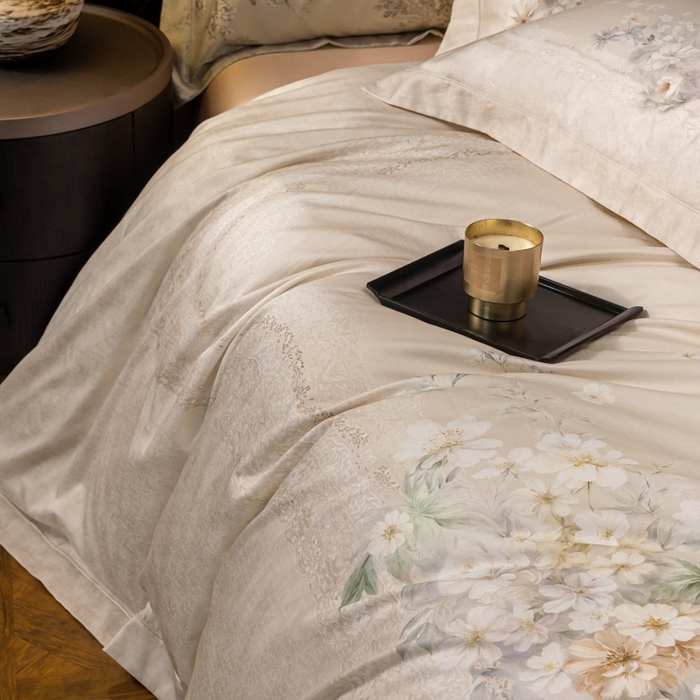 91家纺网 家纺一手货源 找家纺 梵克保罗 2025秋冬新款银丝提花加数码印花四件套 艾琳娜