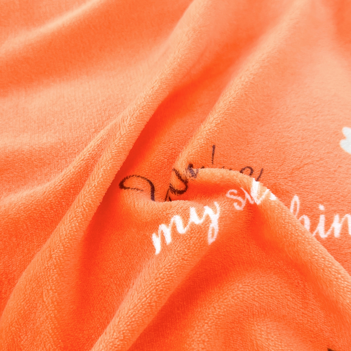 91家纺网 家纺一手货源 找家纺 （总）坦客毯业 2025新款印花牛奶绒四件套