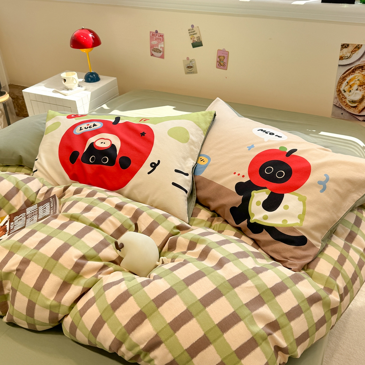 91家纺网 家纺一手货源 找家纺 珺柔家纺 2025新款数码印花枕套全棉磨毛毛巾绣卡通四件套 苹果小小猫